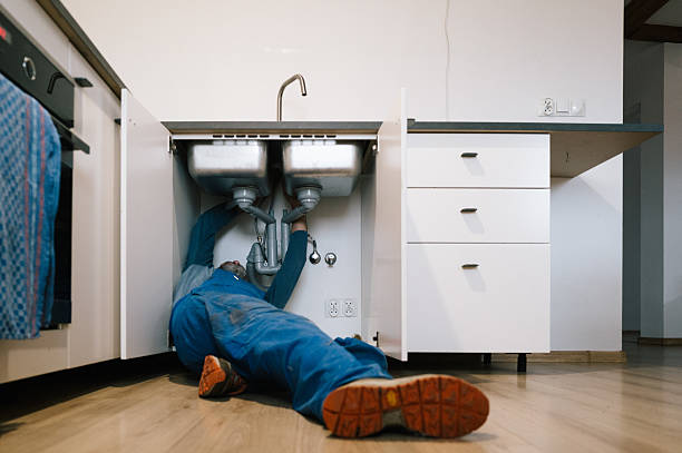 Professional Leak Detection technician working in Volant, PA